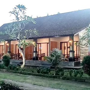  Homestay D' Tegal House