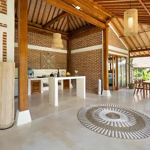  Villa Kampung Uma Dawa And